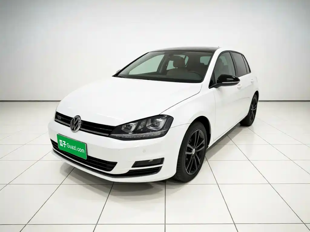 Volkswagen Golf 2017 — фото 1
