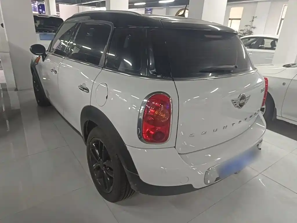 MINI Countryman 2015