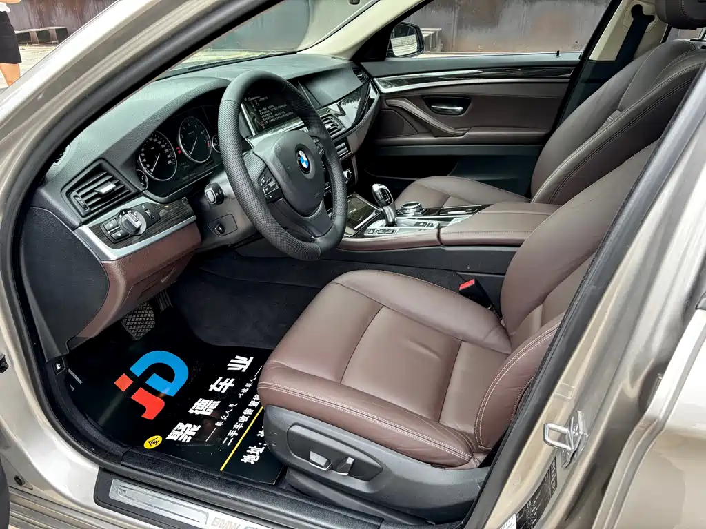 BMW 5 Series 2014 — фото 12