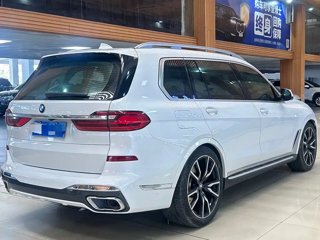 BMW X7 2020 — фото 6