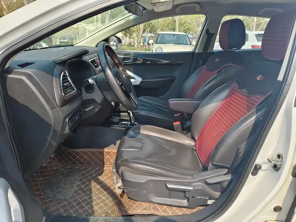 JAC iEV7S 2019