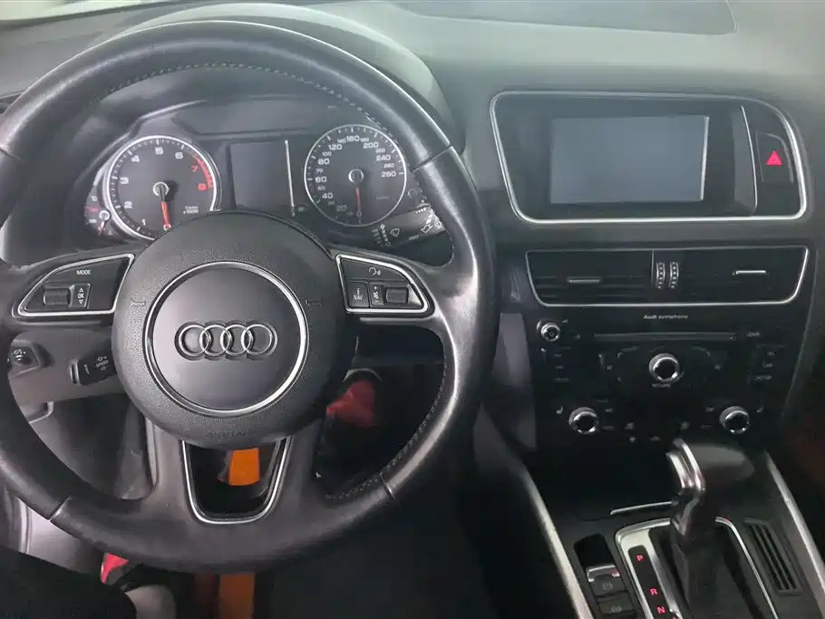 Audi Q5 2016 — фото 12