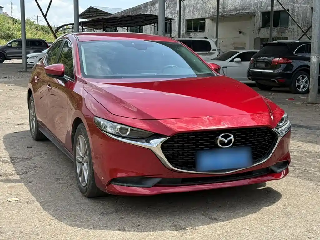 Mazda 3 Axela 2022