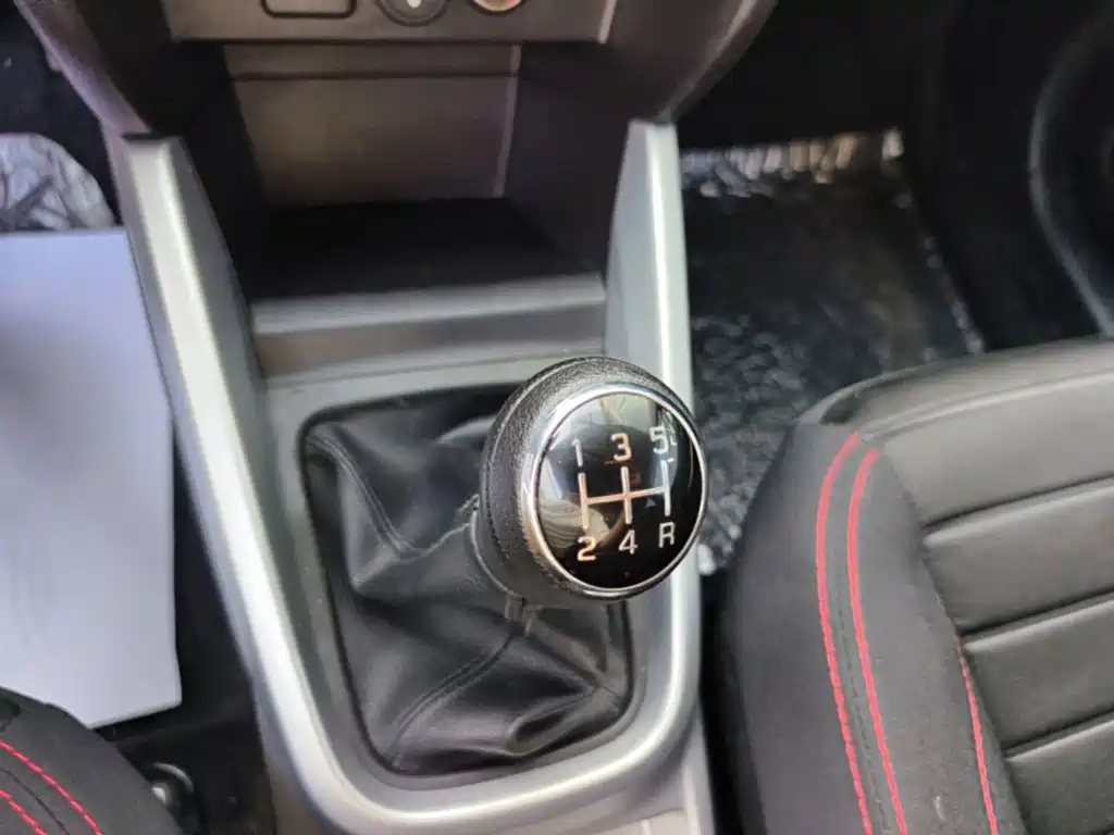 Suzuki Vitara 2016 — фото 14