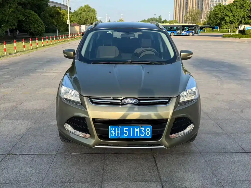 Ford Kuga 2015 — фото 2