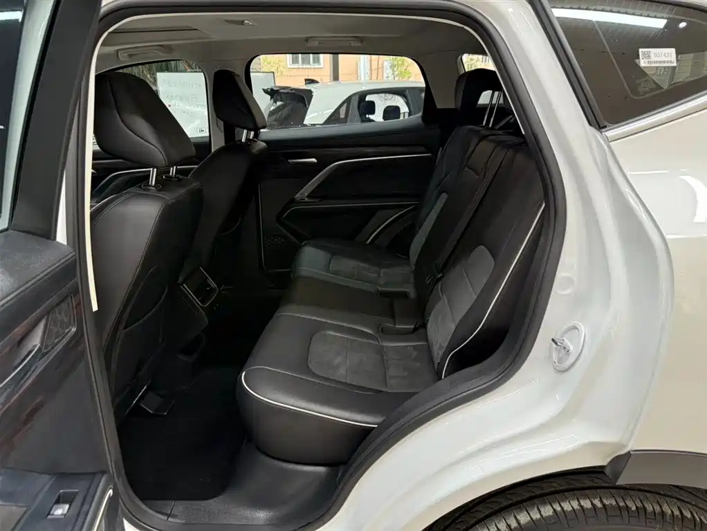 Haval H6 2023 — фото 11