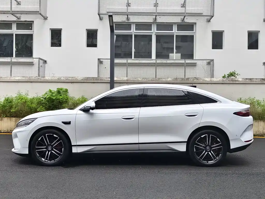 BYD Qin L 2025 — фото 4