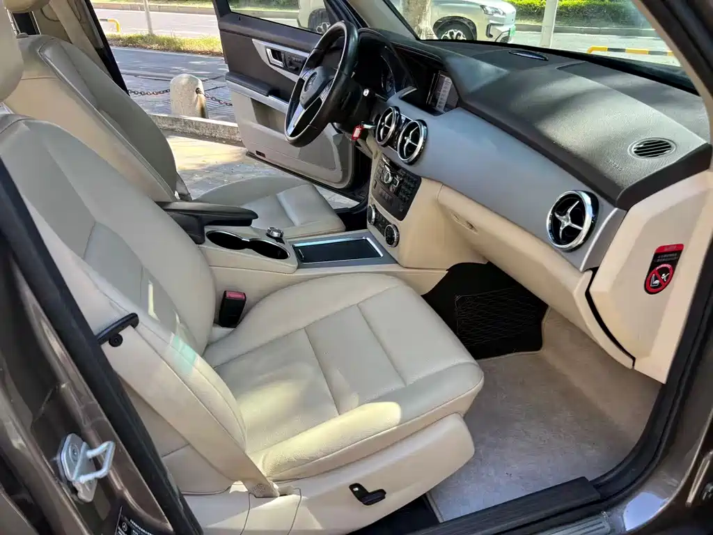 Mercedes-Benz GLK-Class 2013 — фото 18