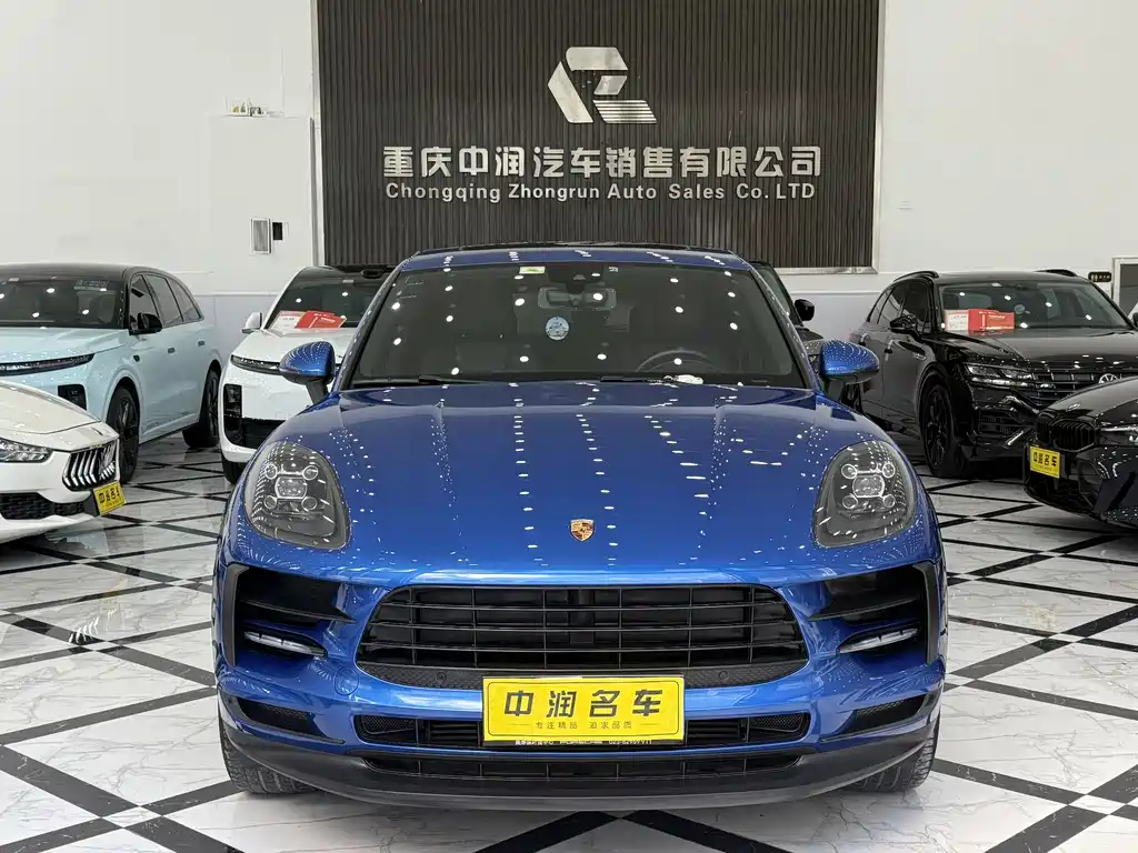 Porsche Macan 2019 — фото 1