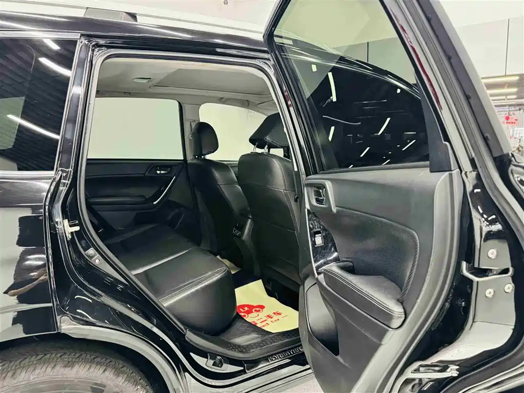 Subaru Forester 2017 — фото 22