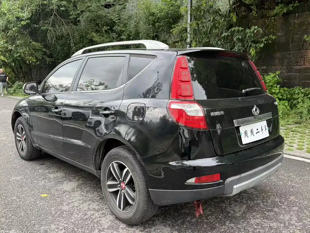 Geely GX7 2015 — фото 8
