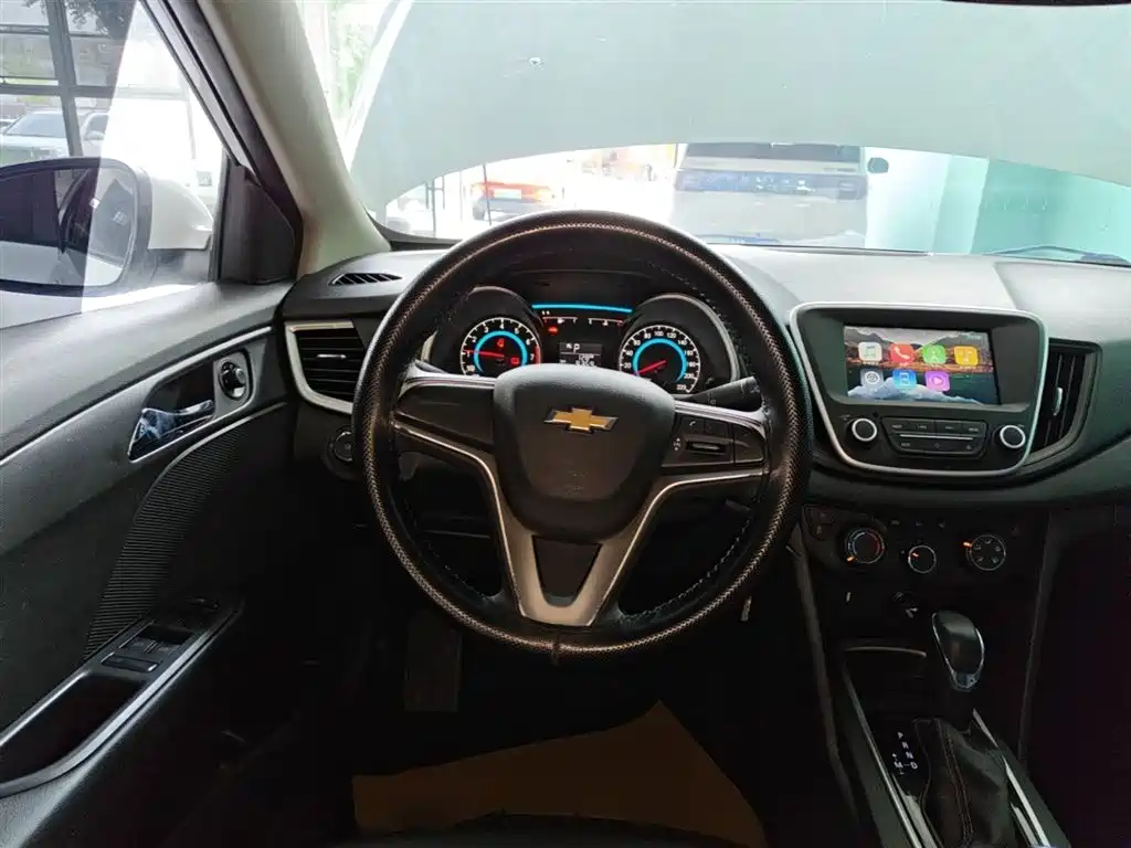 Chevrolet Cavalier 2019 — фото 11