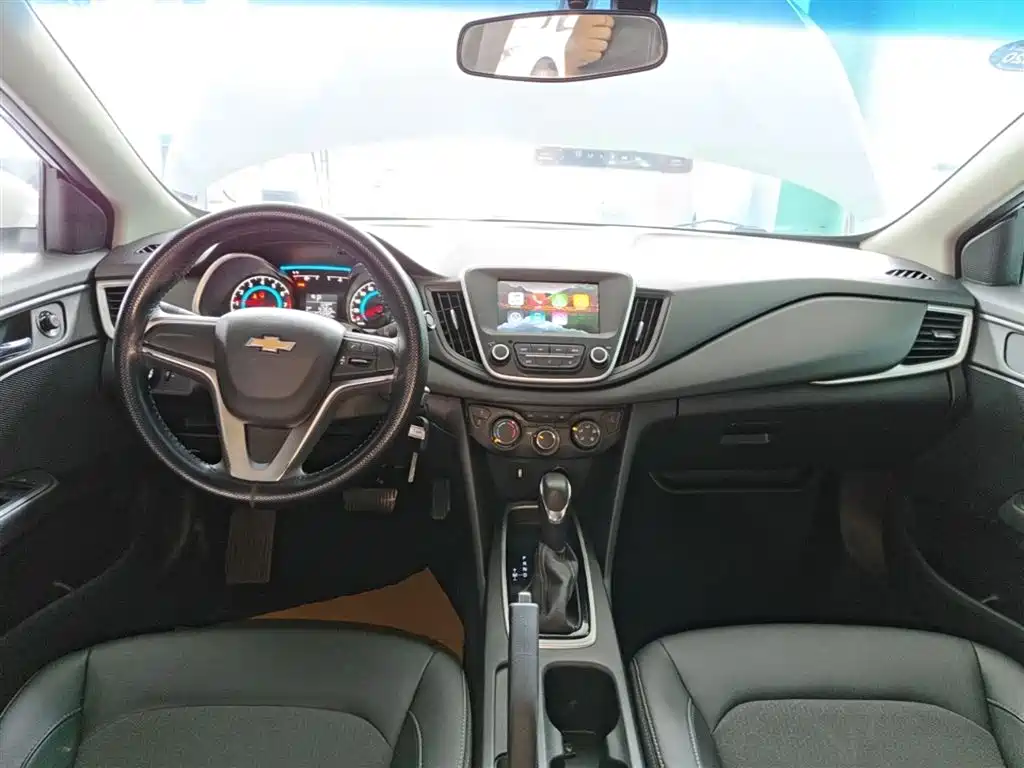 Chevrolet Cavalier 2019 — фото 10