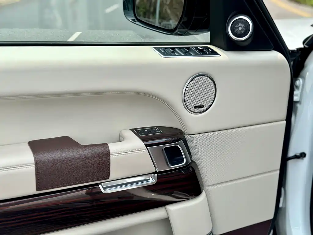 Land Rover Range Rover 2015 — фото 5