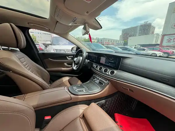 Mercedes-Benz E-Class 2020