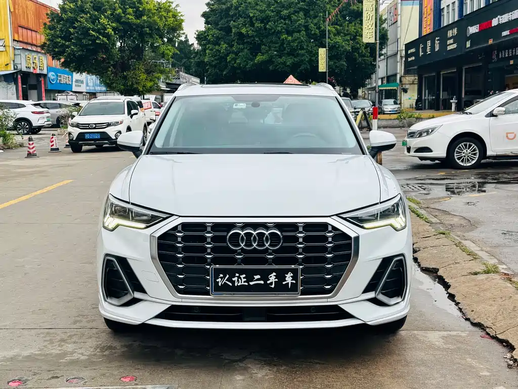 Audi Q3 2020 — фото 2