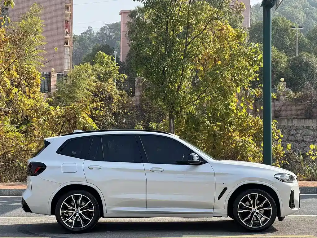 BMW X3 2022 — фото 3