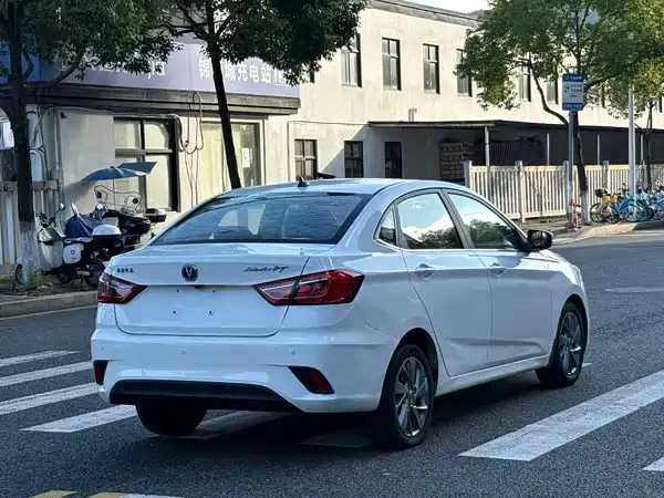 Changan Eado DT 2018
