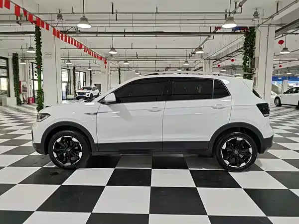 Volkswagen Tacqua 2023