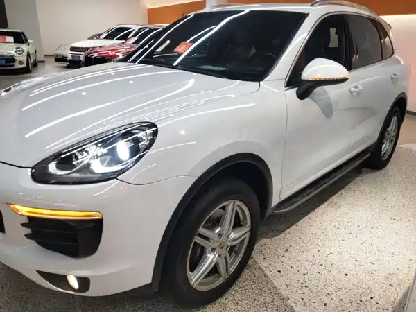 Porsche Cayenne 2015
