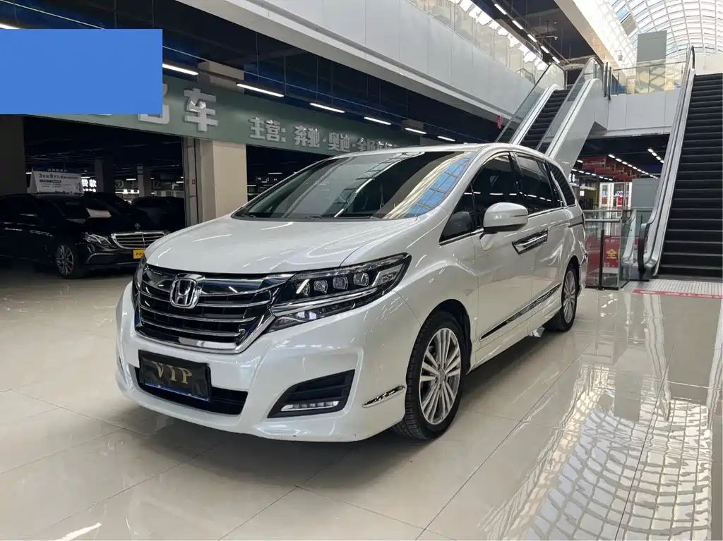 Honda Elysion 2019 — фото 1