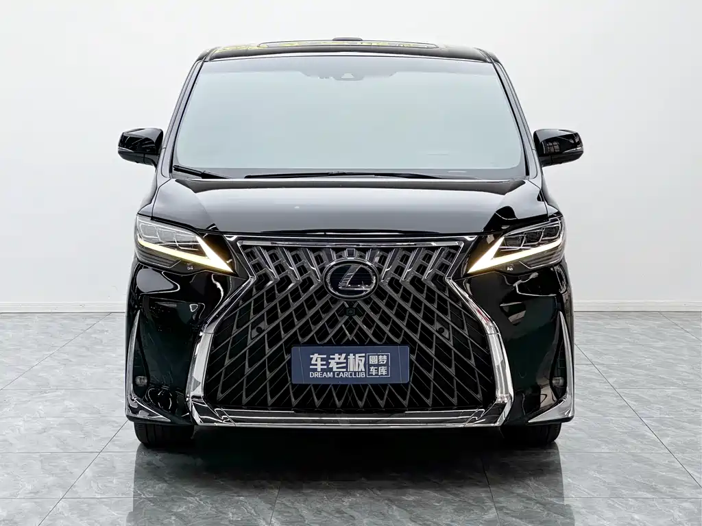 Lexus LM 2021 — фото 2