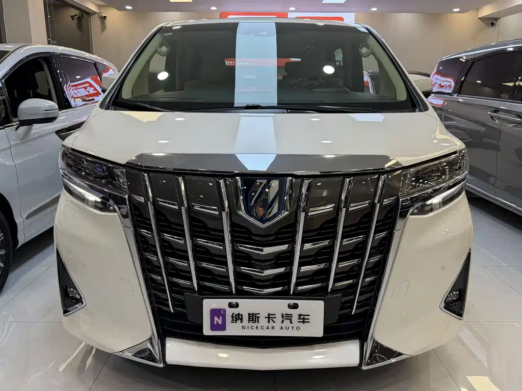 Toyota Alphard 2020 — фото 2