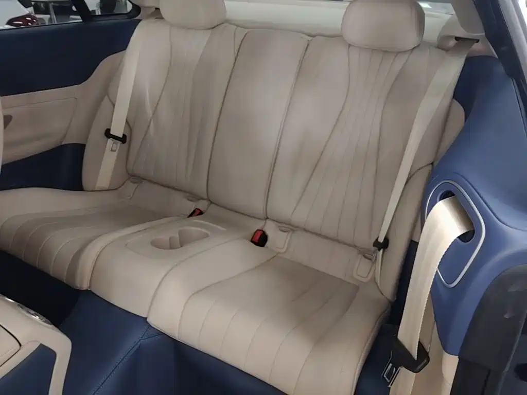 Mercedes-Benz E-Class 2020 — фото 17