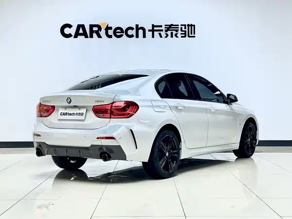 BMW 1 Series 2022
