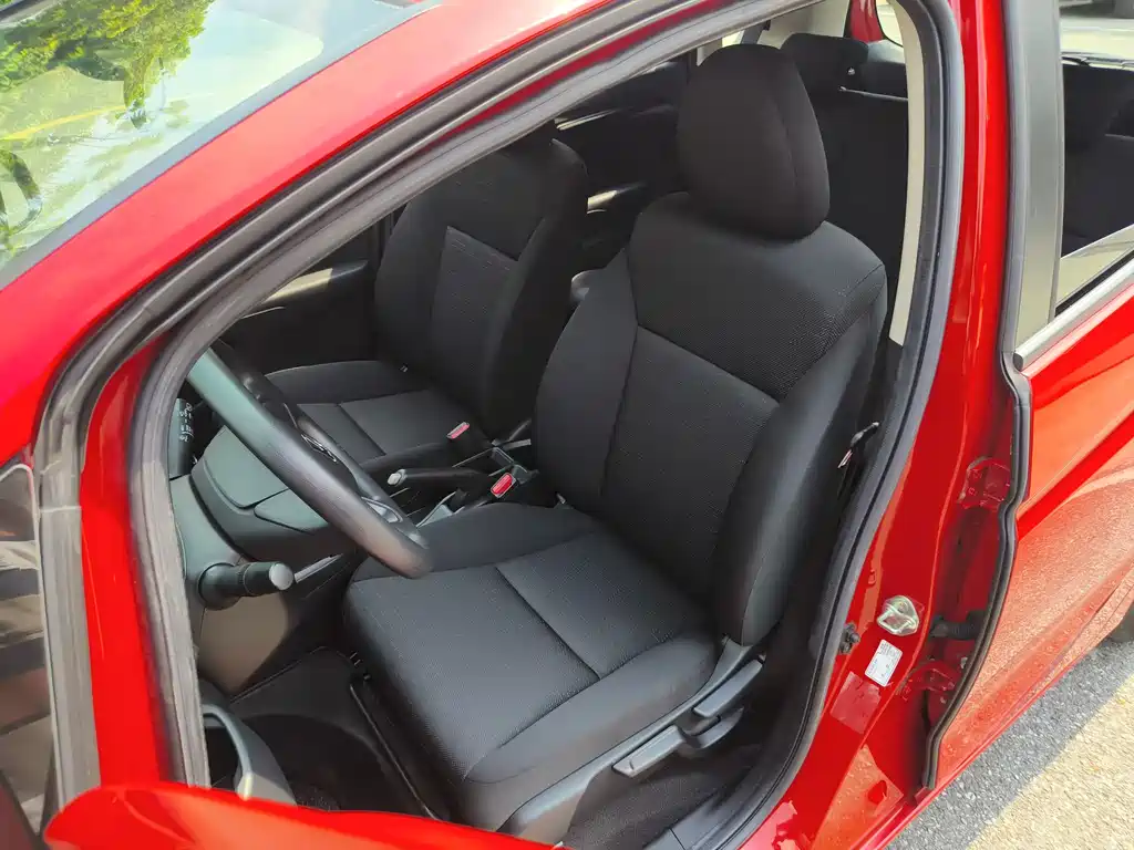 Honda Fit 2016 — фото 19