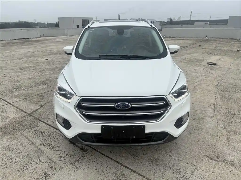 Ford Kuga 2021 — фото 2