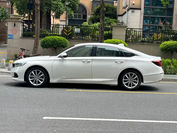 Honda Accord 2022