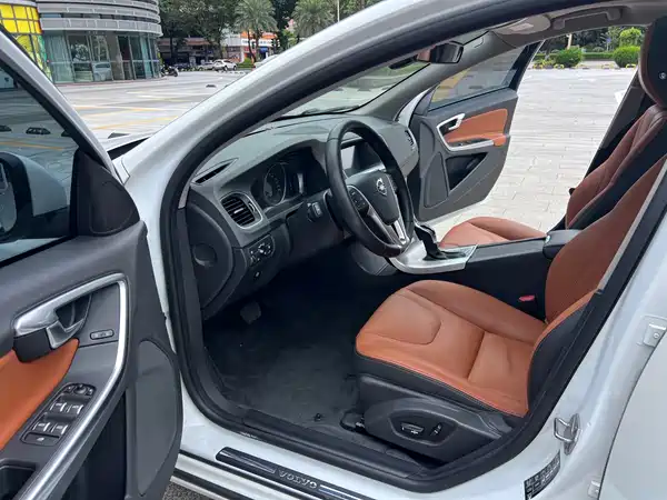 Volvo S60 2017