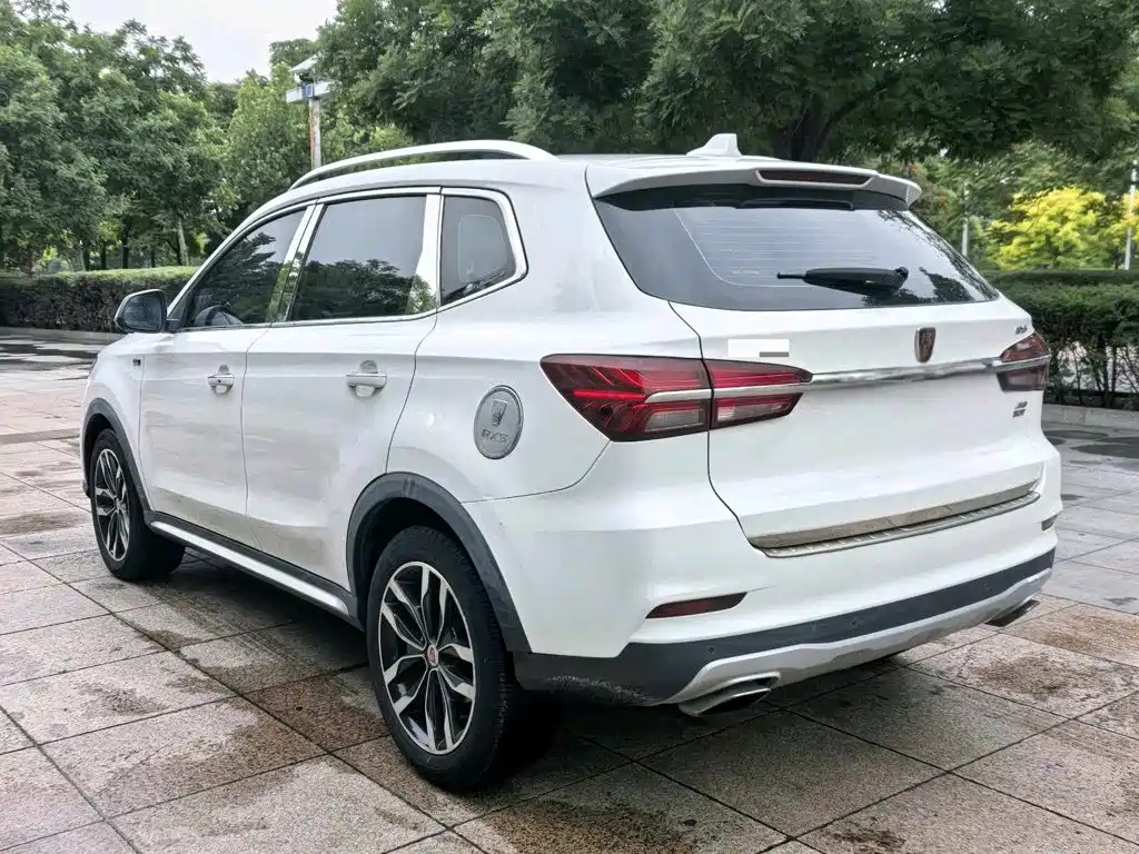 Roewe RX5 2016 — фото 6