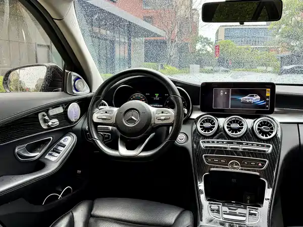 Mercedes-Benz C-Class 2021