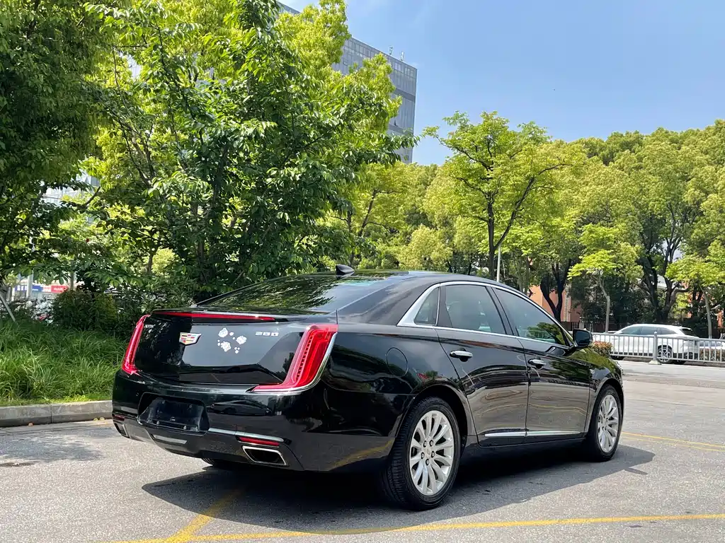Cadillac XTS 2018 — фото 4