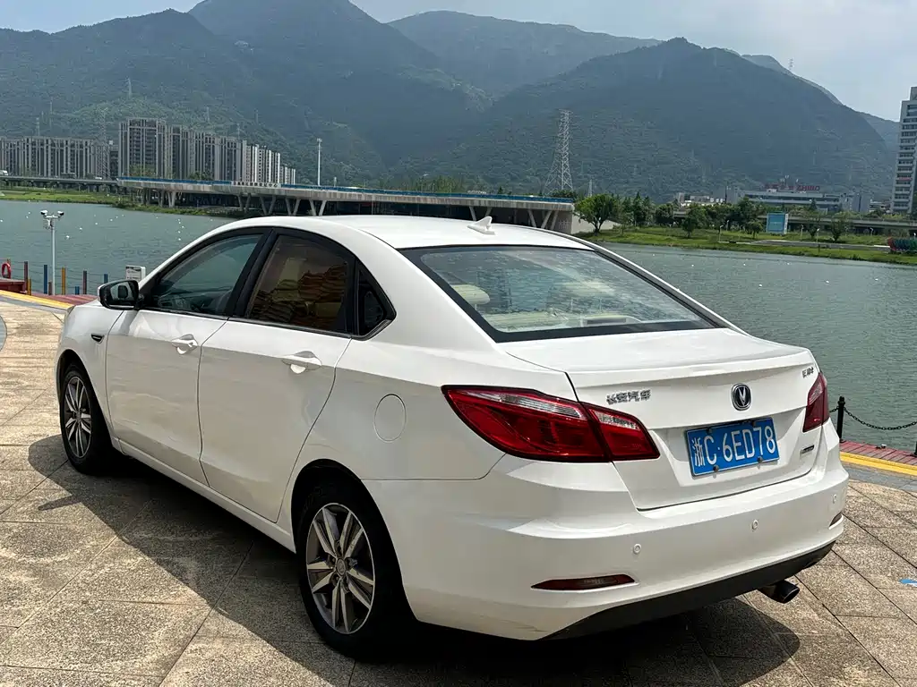 Changan Eado 2017