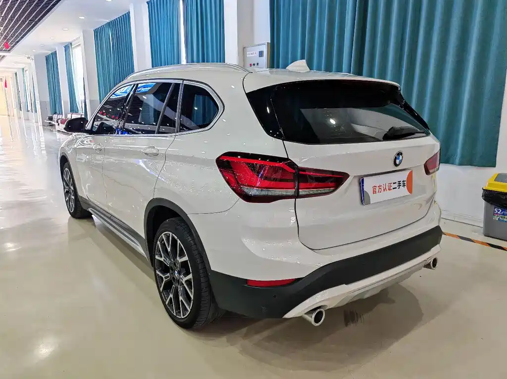 BMW X1 2020 — фото 9