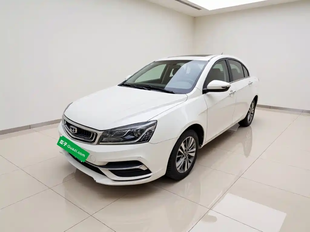 Geely Emgrand 2018 — фото 1