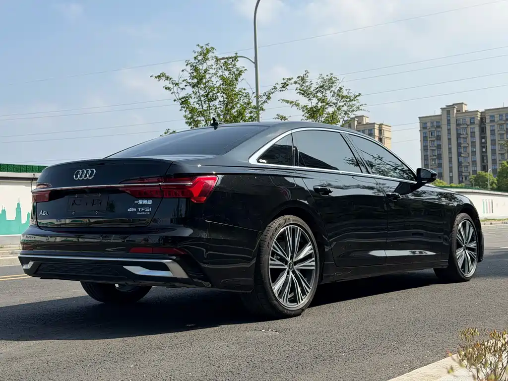 Audi A6L 2023 — фото 9