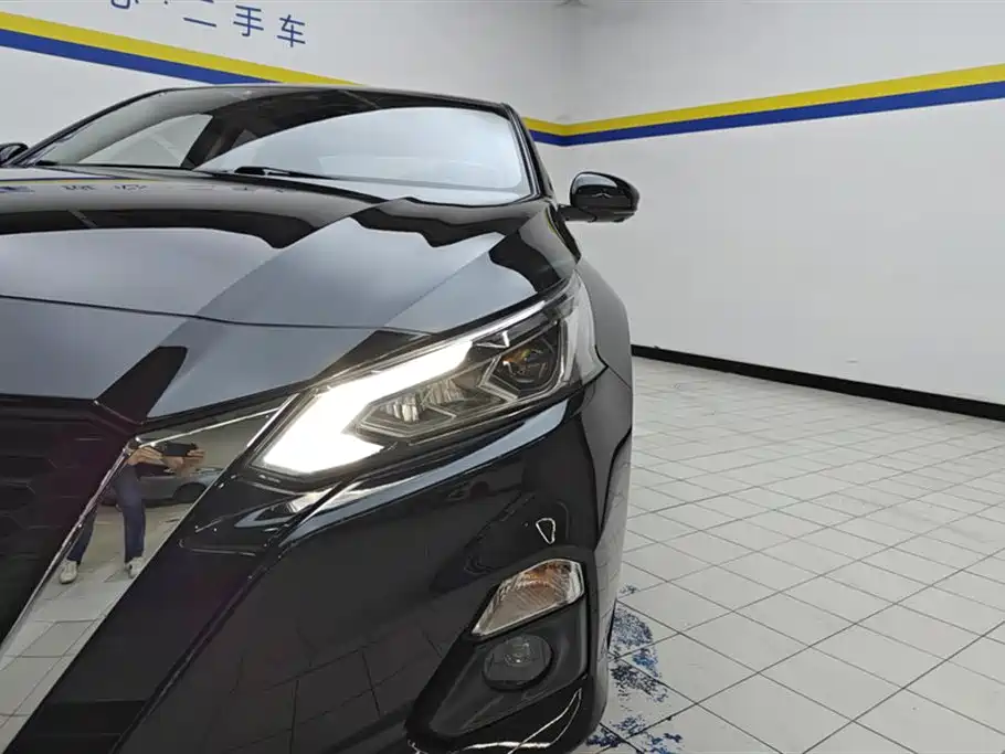 Nissan Teana 2021