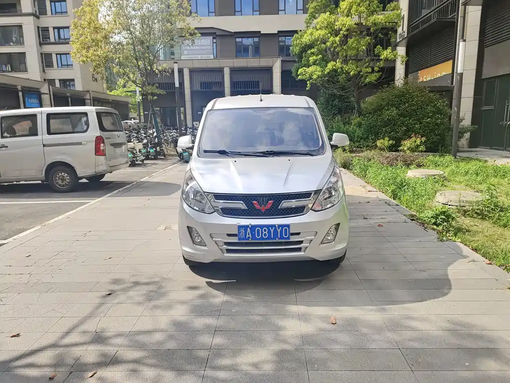 Wuling Rongguang V 2020 — фото 2