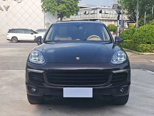Porsche Cayenne 2016