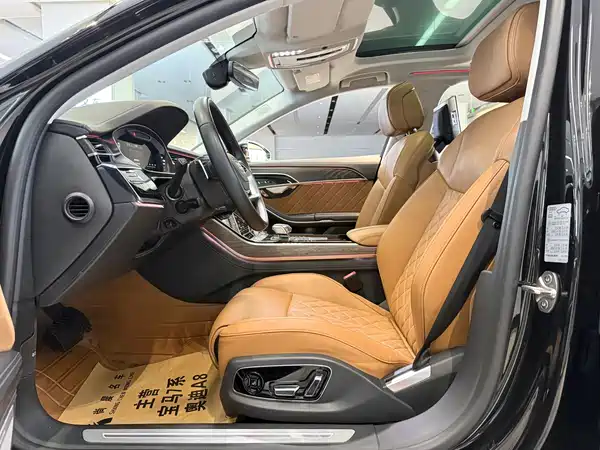 Audi A8 2022