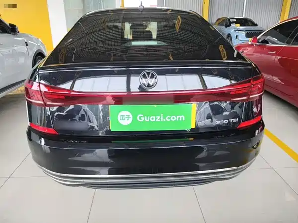 Volkswagen Passat 2022