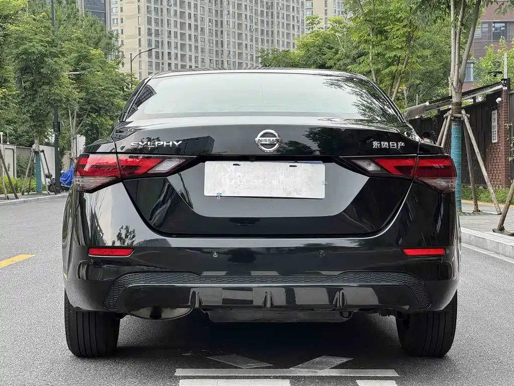 Nissan Sylphy 2021 — фото 16