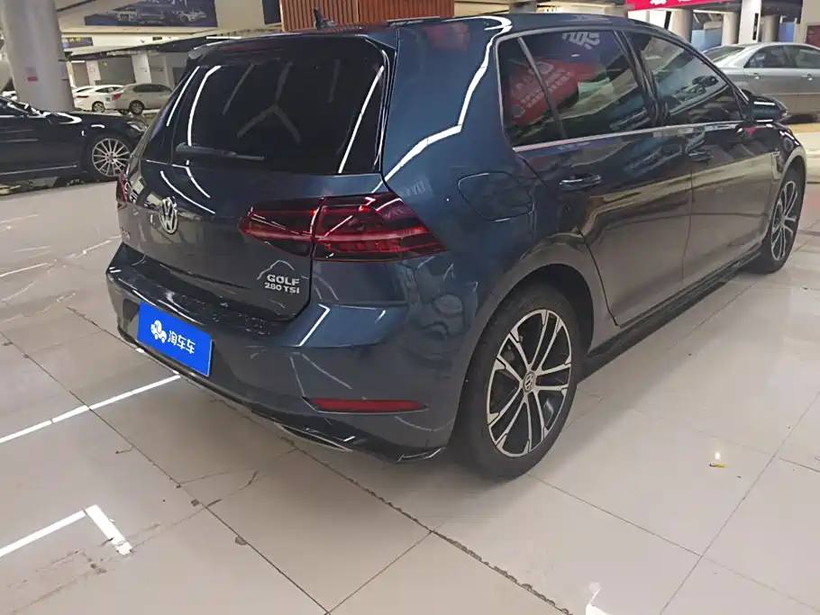 Volkswagen Golf 2020