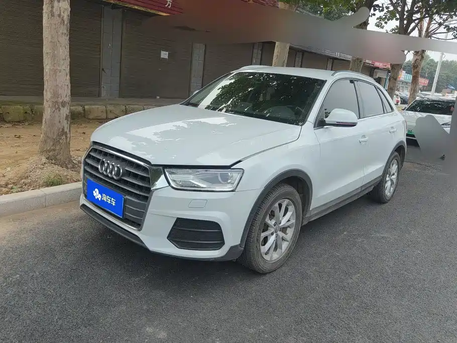 Audi Q3 2018 — фото 1