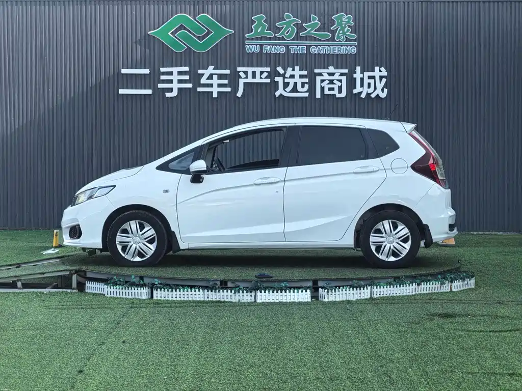 Honda Fit 2018 — фото 17