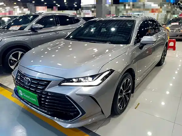 Toyota Avalon 2022